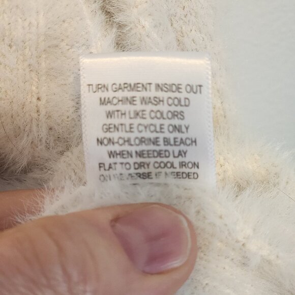 LA Hearts Montana Sweater from PacSun, Size S, EUC - Picture 6 of 6